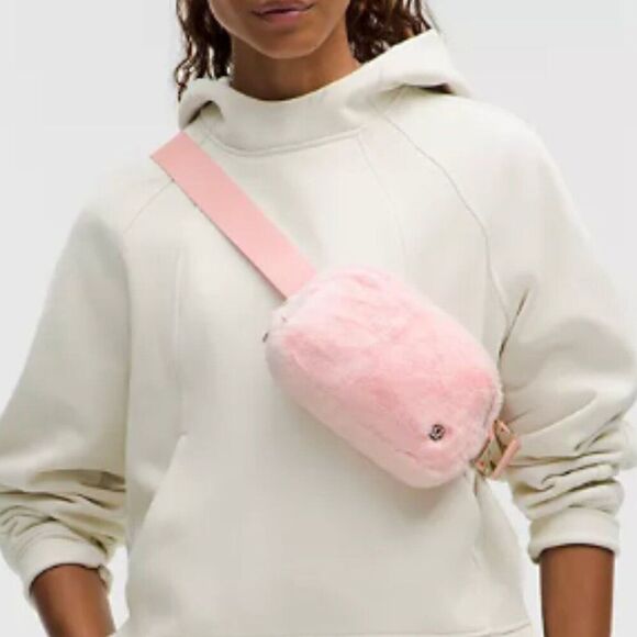 lululemon athletica Handbags - NWT Lululemon Everywhere Belt Bag Plush Fleece Strawberry Milkshake One SIze